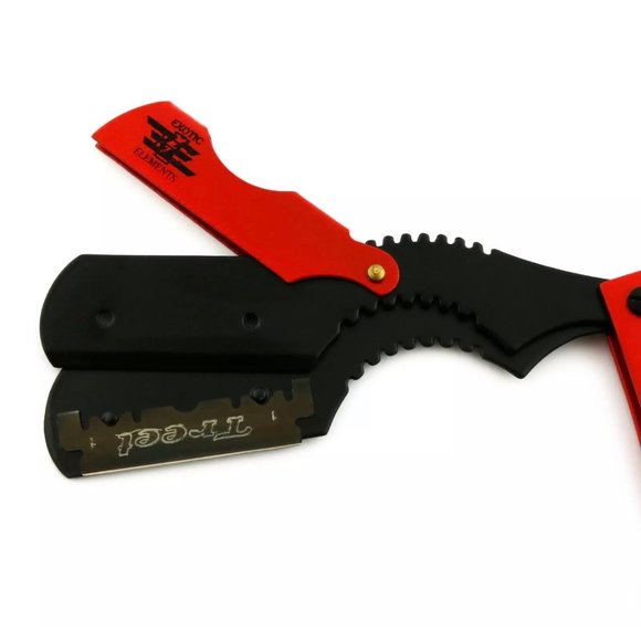 *Back in Stock!* Straight Edge Razor Engraved Handle - Picture 5 of 6